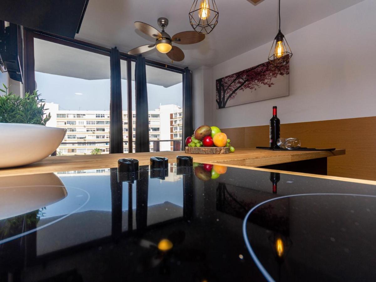 Cherry Friendly Holiday Home Плая дел Инглес Екстериор снимка